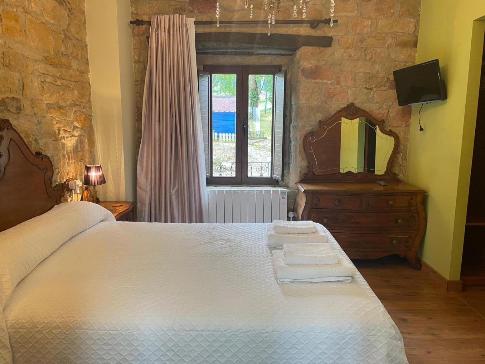 Villamir Castiello de la Marina Luaran gambar